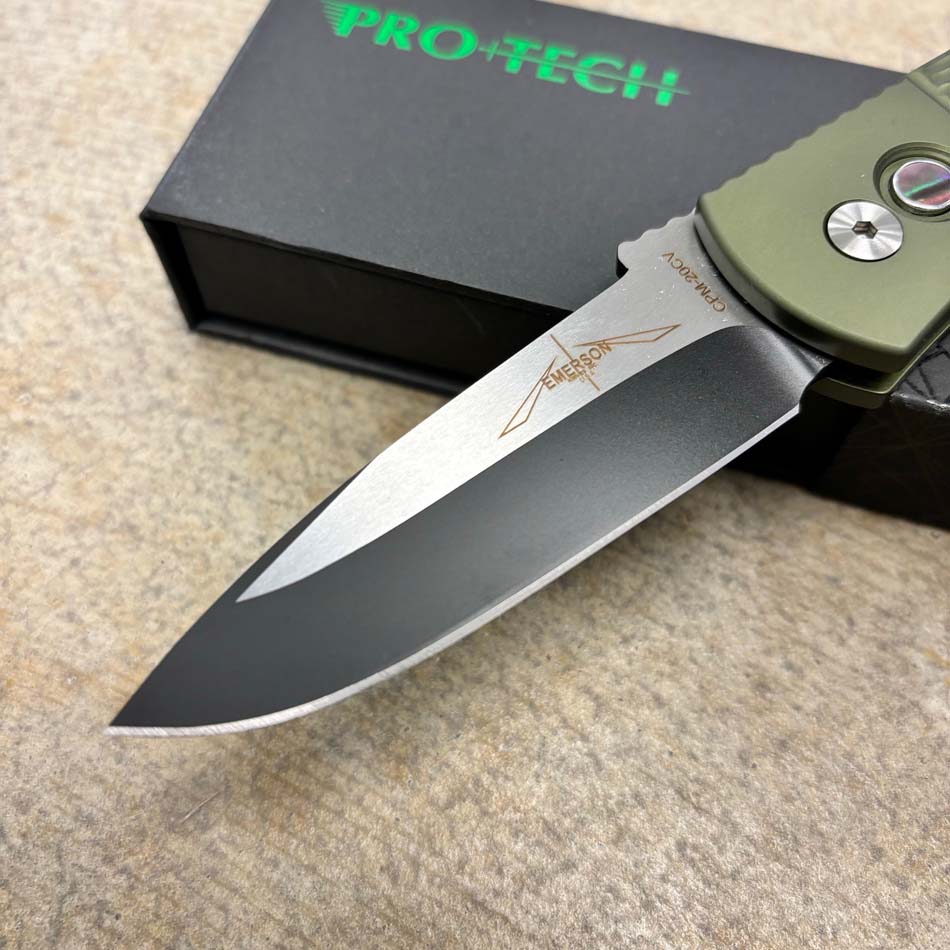 Protech CQC7 Auto Green Jigged Textured Handle, 2 Tone Spearpoint 20CV Blade, Wide Deep Carry Pocket Clip Knife BLADE SHOW 2024 - Protech ATL Emerson
